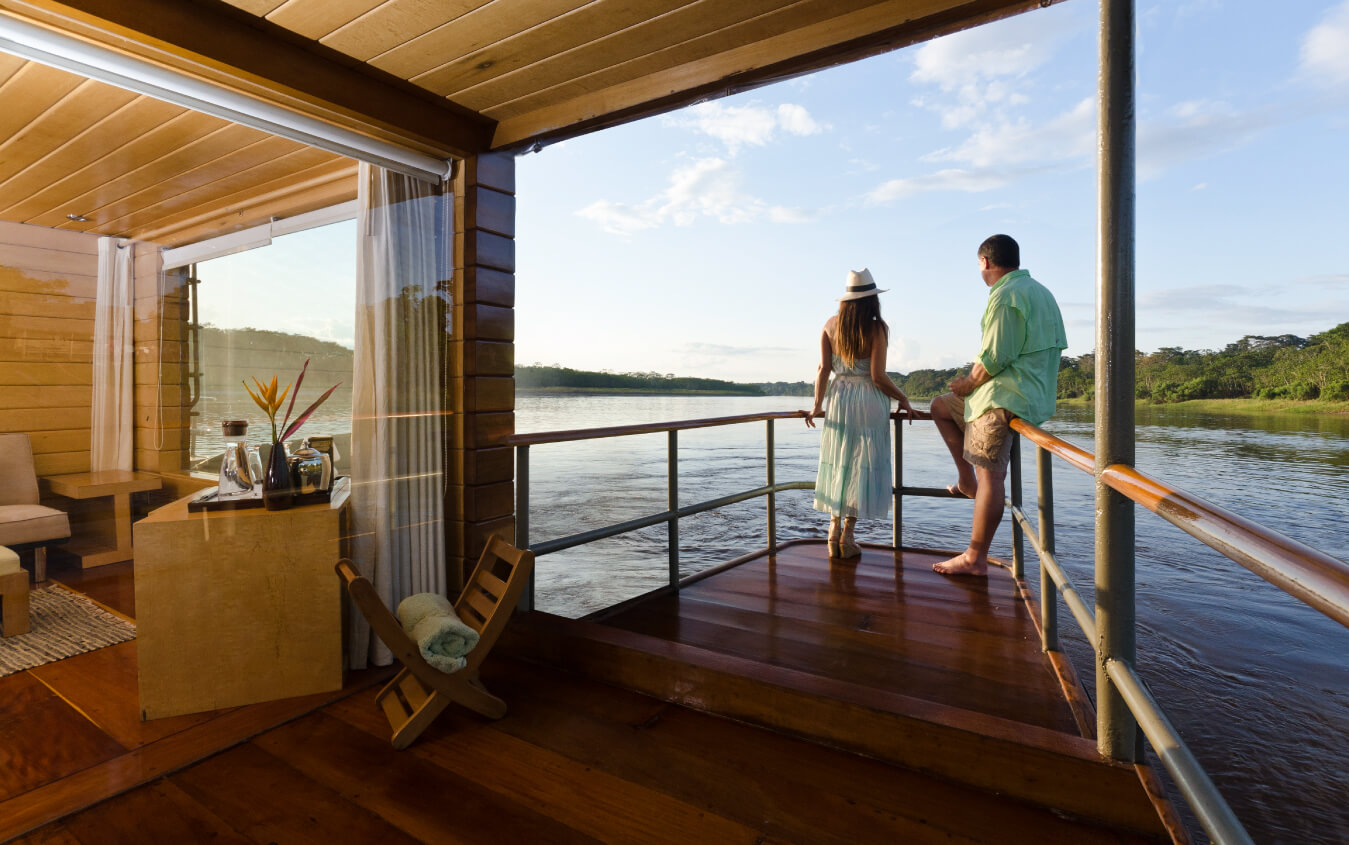 Delfín Amazon Cruises: Pioneer in the Amazon