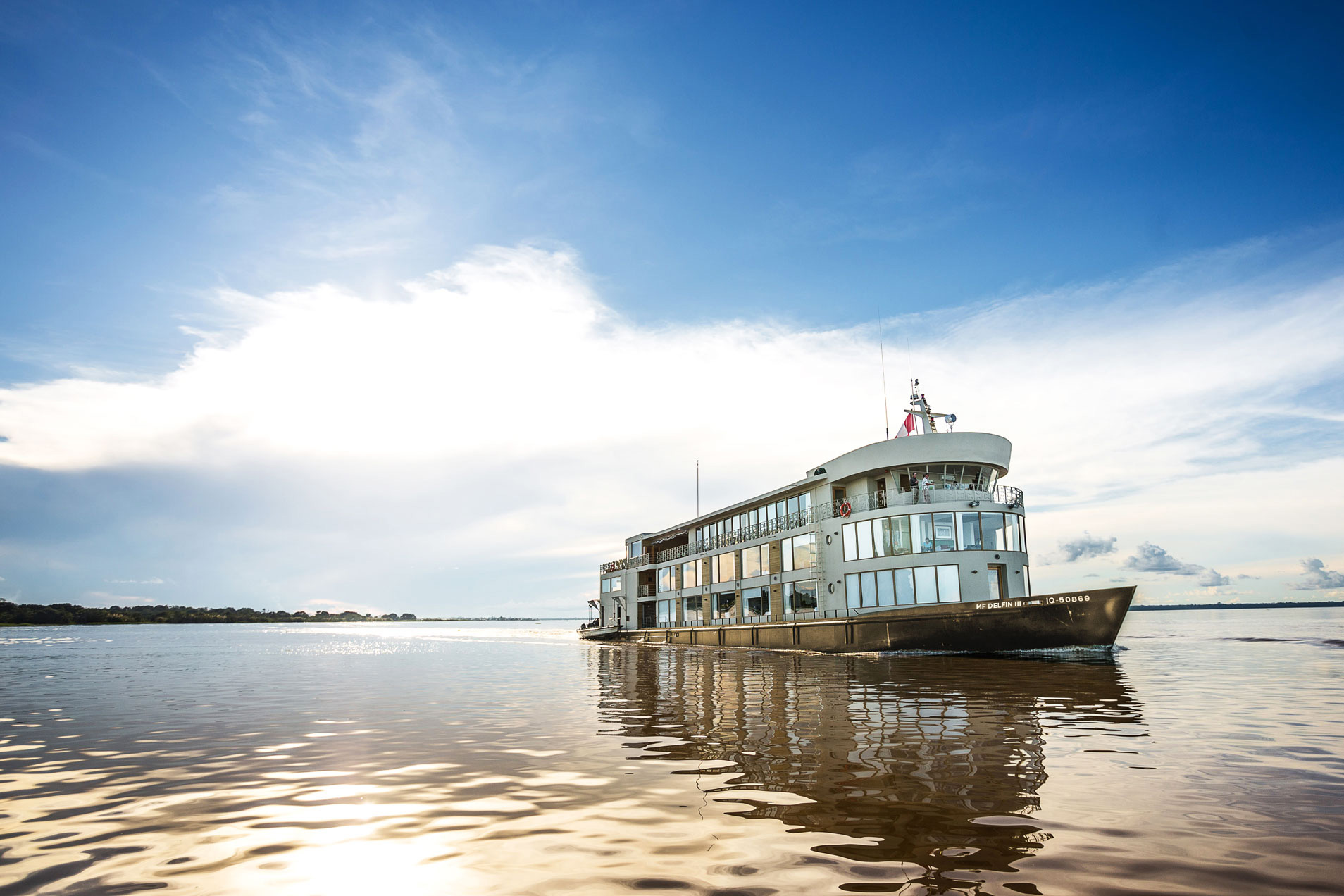 Delfin Iii Discover Our Cruises Delfin Amazon Cruises