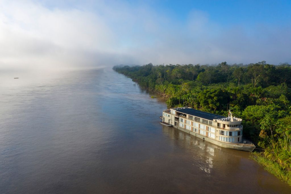 Delfin III Amazon Cruise